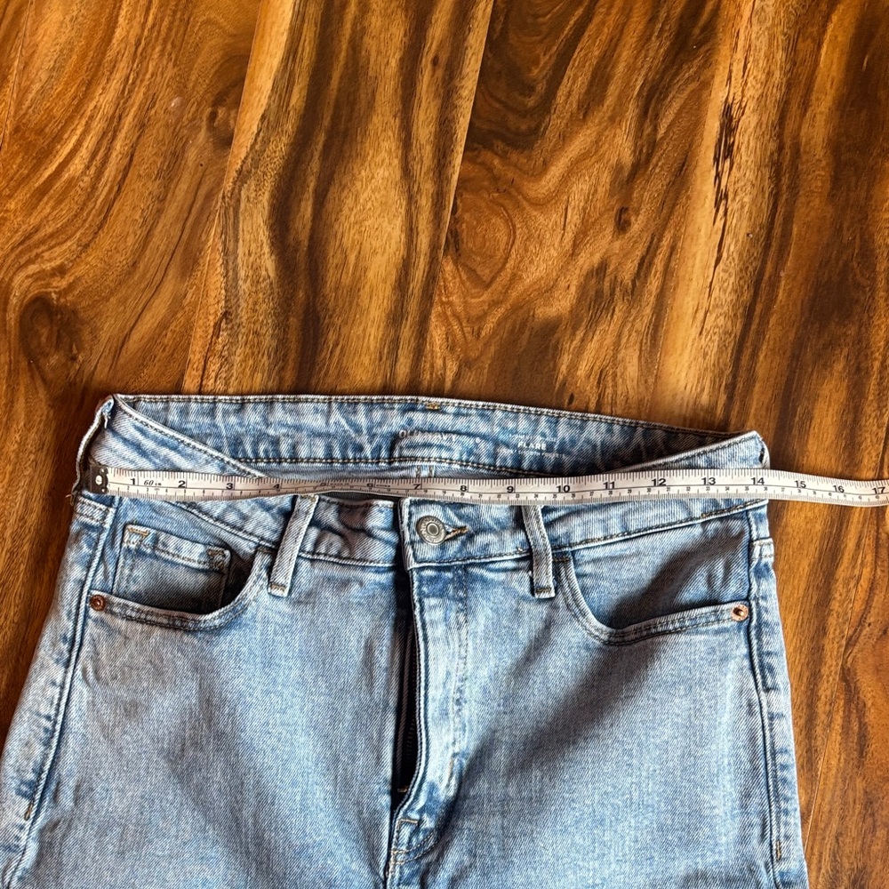 Old Navy Light Blue Flare Jeans size 6 - Picture 4 of 10